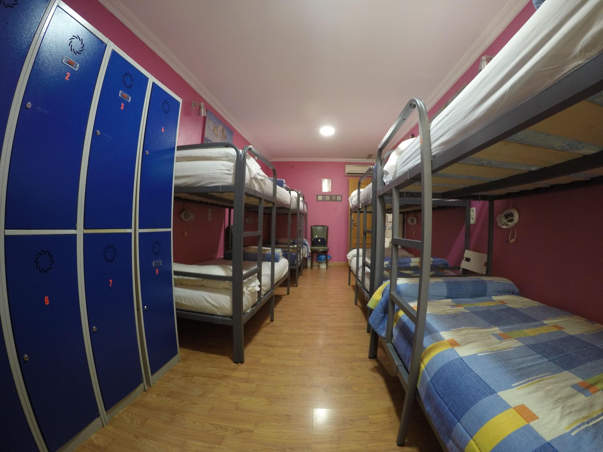 Rc Miguel Angel Hostel Madrid Exterior photo Hostel in Madrid, Spain